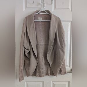 Wilfred Aritzia Cream Open Front Diderot Sweater Cardigan Shawl Collar M